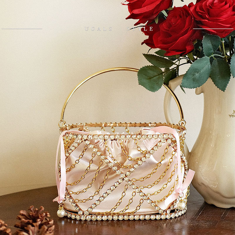 UGALS法式仙女镶钻链条镂空抽绳水桶晚宴会丝绸缎面手拿斜挎包女,箱包皮具/热销女包/男包,通用款女包,淘宝优惠券,粉丝福利购,淘宝优惠卷