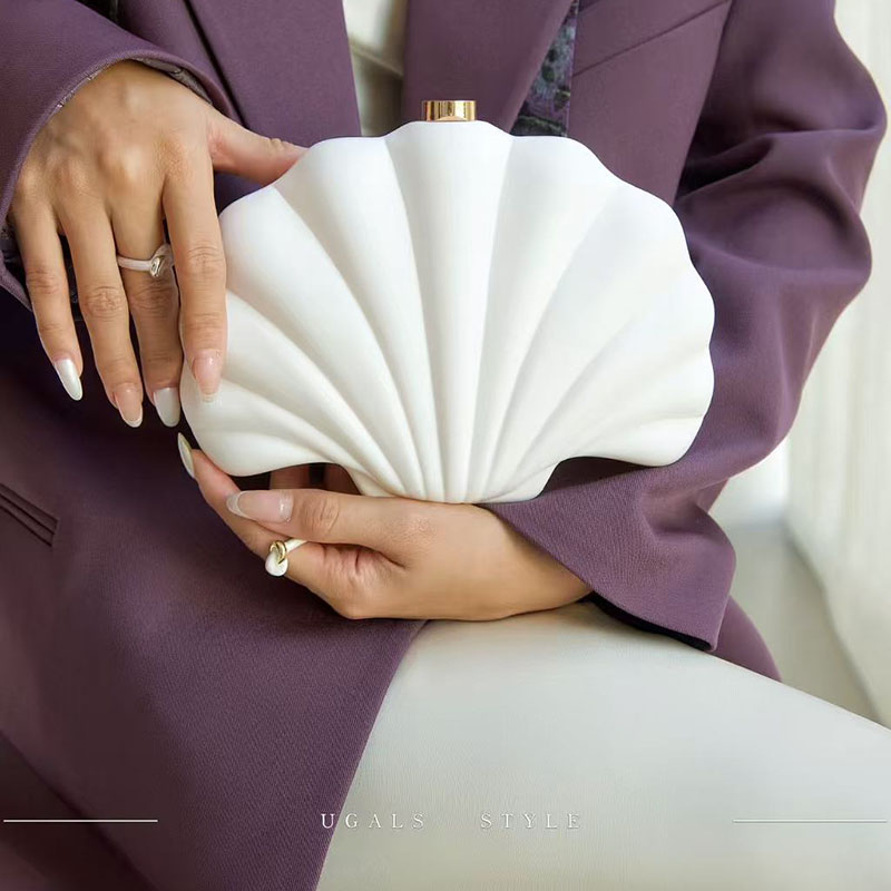 UGALS法式复古磨砂亚克力异型贝壳亚克力宴会气质百搭手拿斜挎包