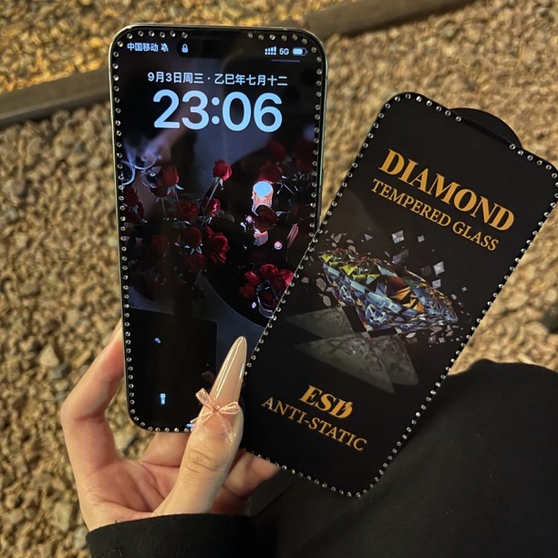 小晶钻高清钻石钢化膜