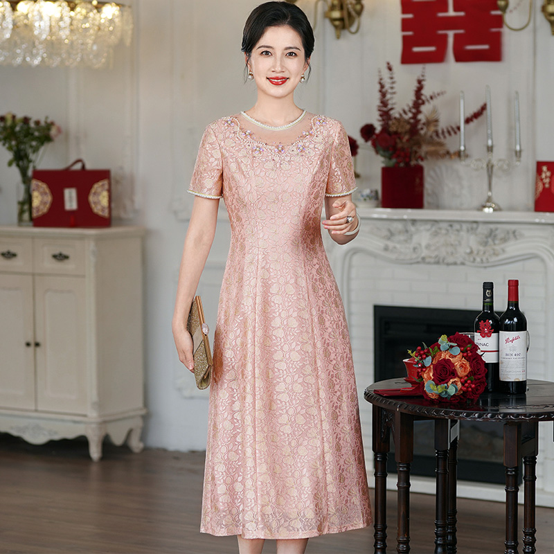 婚宴礼服年轻款平时可穿改良版