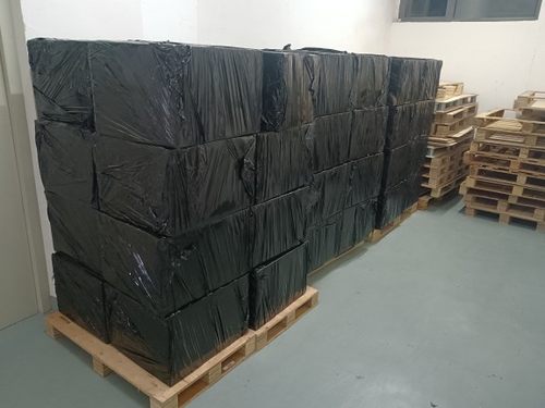 联想X3500M5服务器  E5-2680V4 4x16GB 3X2.4T R5  2XGE双电 包邮