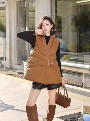 2025新款羽绒服女短款小个子保暖白鸭绒外套冬季时尚洋气羽绒马甲