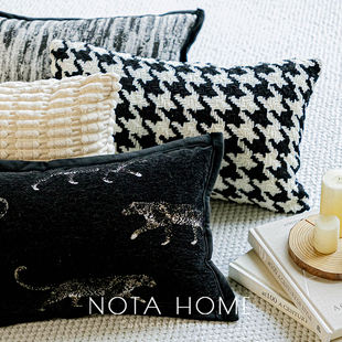 Ins风腰枕意式黑白千鸟格靠枕客厅沙发黑色猎豹抱枕现代简约枕套