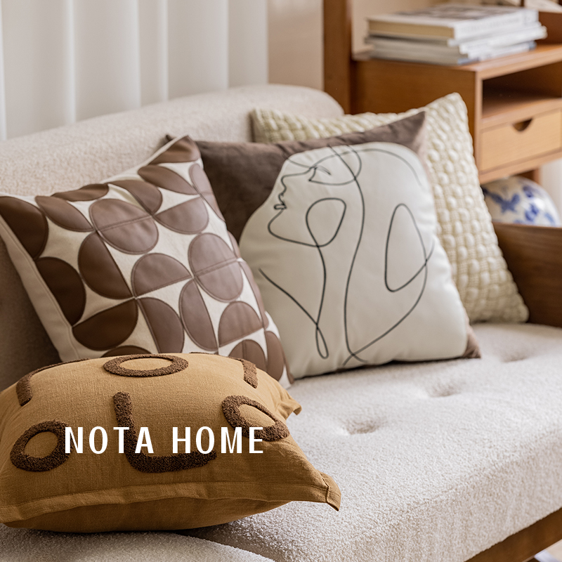 新款中古抱枕拼接靠垫棕色靠枕