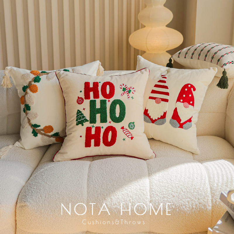 圣诞节抱枕白色可爱枕套新年软装