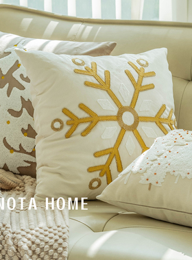 圣诞节抱枕套白色雪花抱枕新年靠垫客厅沙发节日装扮可爱方形抱枕