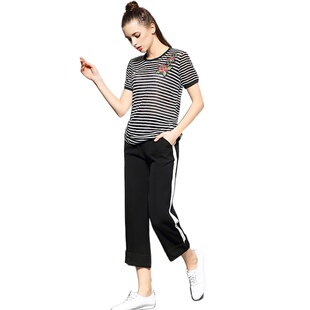 T恤上衣纯色运动潮九分裤 奈昕正品 休闲 修身 条纹短袖 高档货 32202