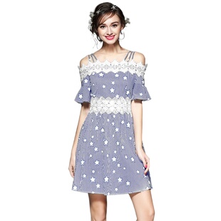 公主日常修身 奈昕个性 化私人定制 31262 条纹拼接蕾丝一字领 夏季