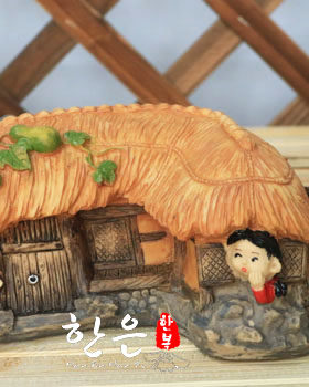 韩国进口树脂人偶/纯手工制作硬币存钱罐娃娃/HE-WW1234