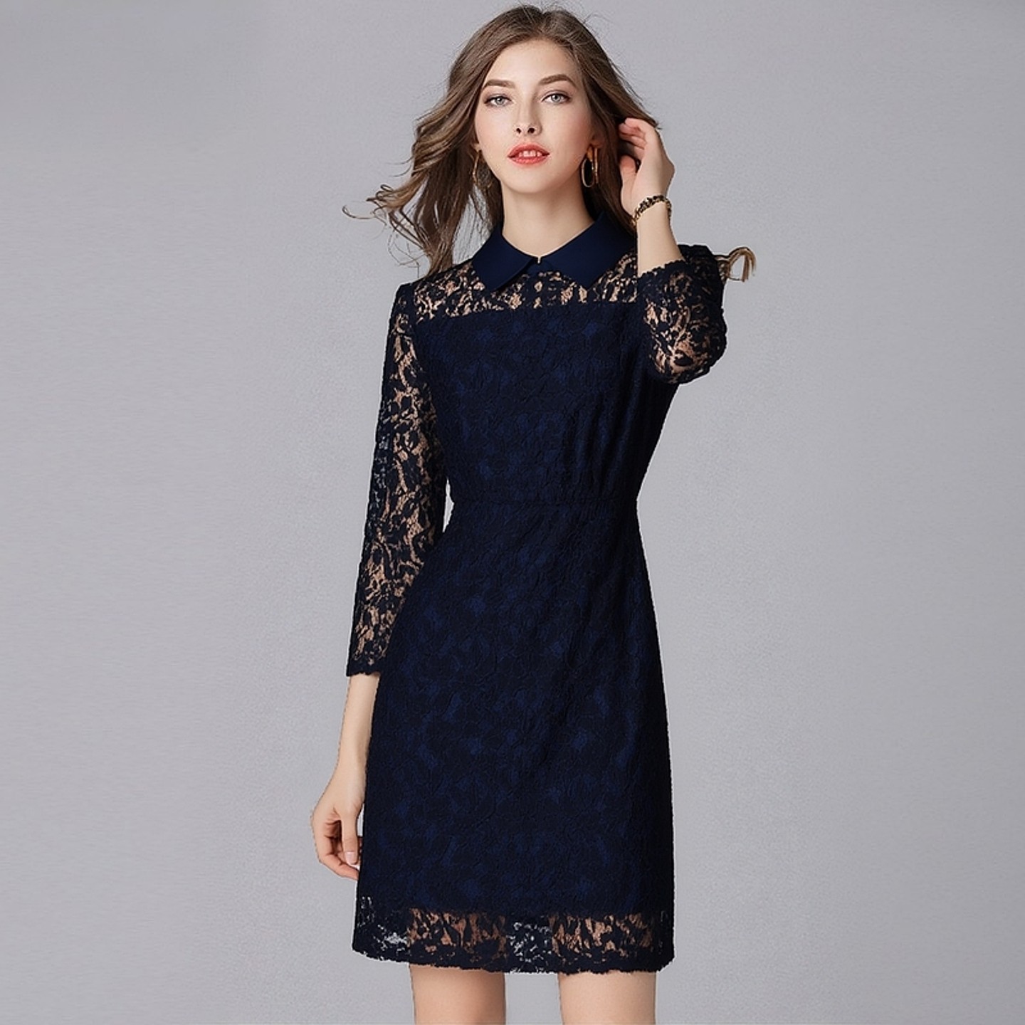大码女装蕾丝长袖方领春夏连衣裙子高端气质名媛2025秋冬加绒新款