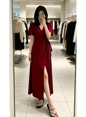 韩式大码女装V领收腰褶皱连衣裙女夏季红色开叉系带长裙胖mm显瘦