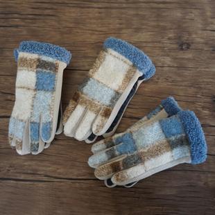 新手放心入！毛茸茸の冬季加绒加厚蓝白格纹女士触屏挂绳毛口手套