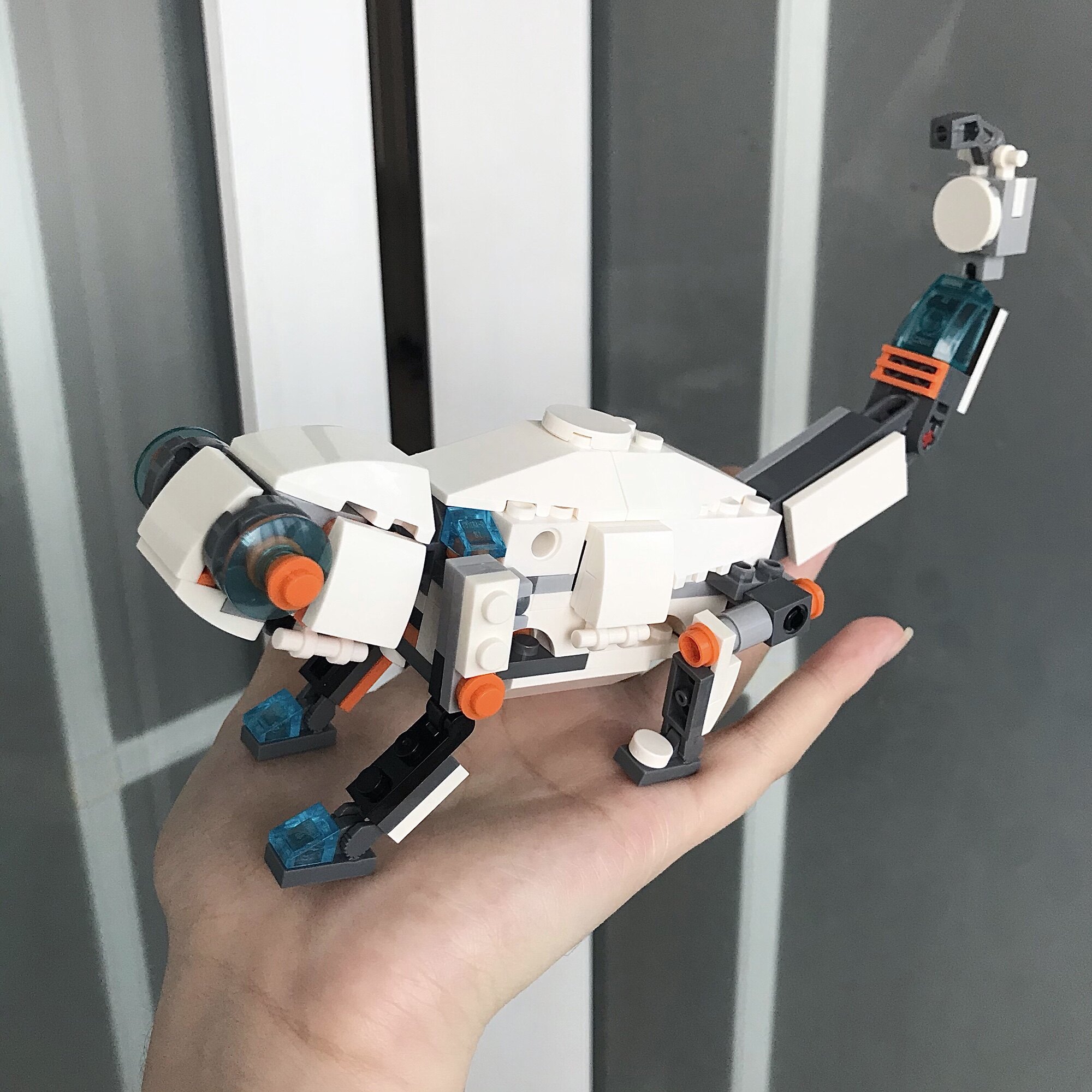 moc-5915变色龙积木动物模型十二生肖兼容某高机甲机械狗拼装玩具