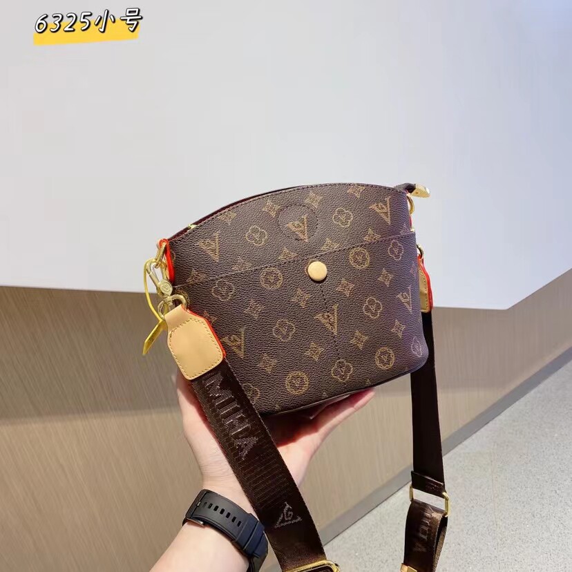 欧美时尚正品包2022新款百搭休闲印花老花宽肩带水桶包单肩斜挎包