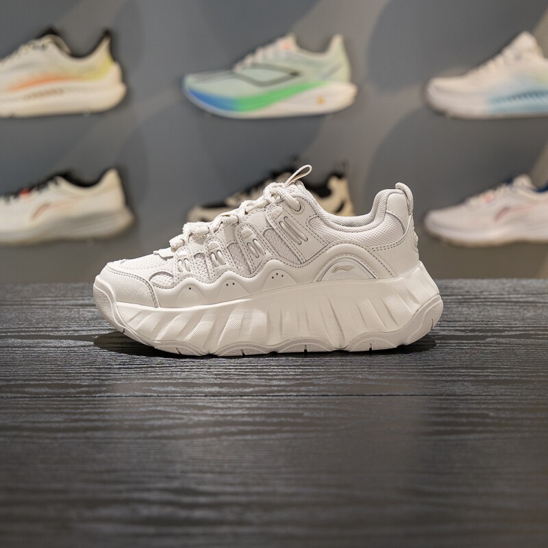 李宁曲奇鞋女子20256春季新款减震轻质回弹增高经典休闲鞋AGCW028