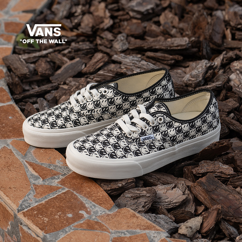 Vans范斯官方 Authentic VR3笑脸开口笑棋盘格印花男女帆布鞋低帮 - 封面