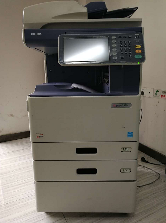 【出租复印机】东芝2550C彩色黑白多功能一体机出租 打印复印扫描