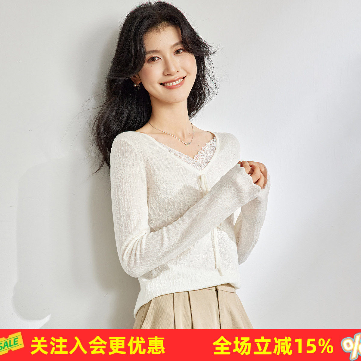 【绵羊毛混纺】蕾丝拼接长袖纯色打底叠穿秋冬新款蝴蝶结女羊毛衫
