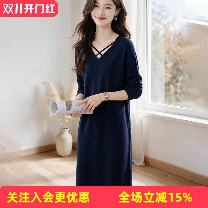 慵懒风V领交叉绑带秋冬燕麦色宽松直筒内搭外穿连衣裙女式针织衫