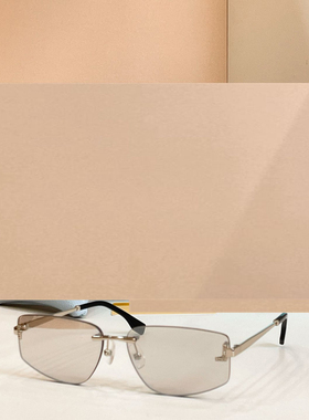 男女通用潮酷百搭遮阳墨镜