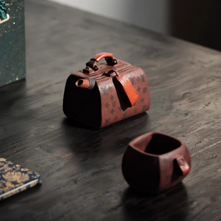 宜兴紫砂包包壶精品创意设计款家用泡茶壶功夫茶具可养茶道茶周边,餐饮具,茶壶,淘宝优惠券,粉丝福利购,淘宝优惠卷