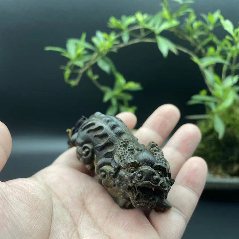 香木原木料貔貅木雕原木雕刻手玩把件手把玩挂件文玩雕刻工艺品