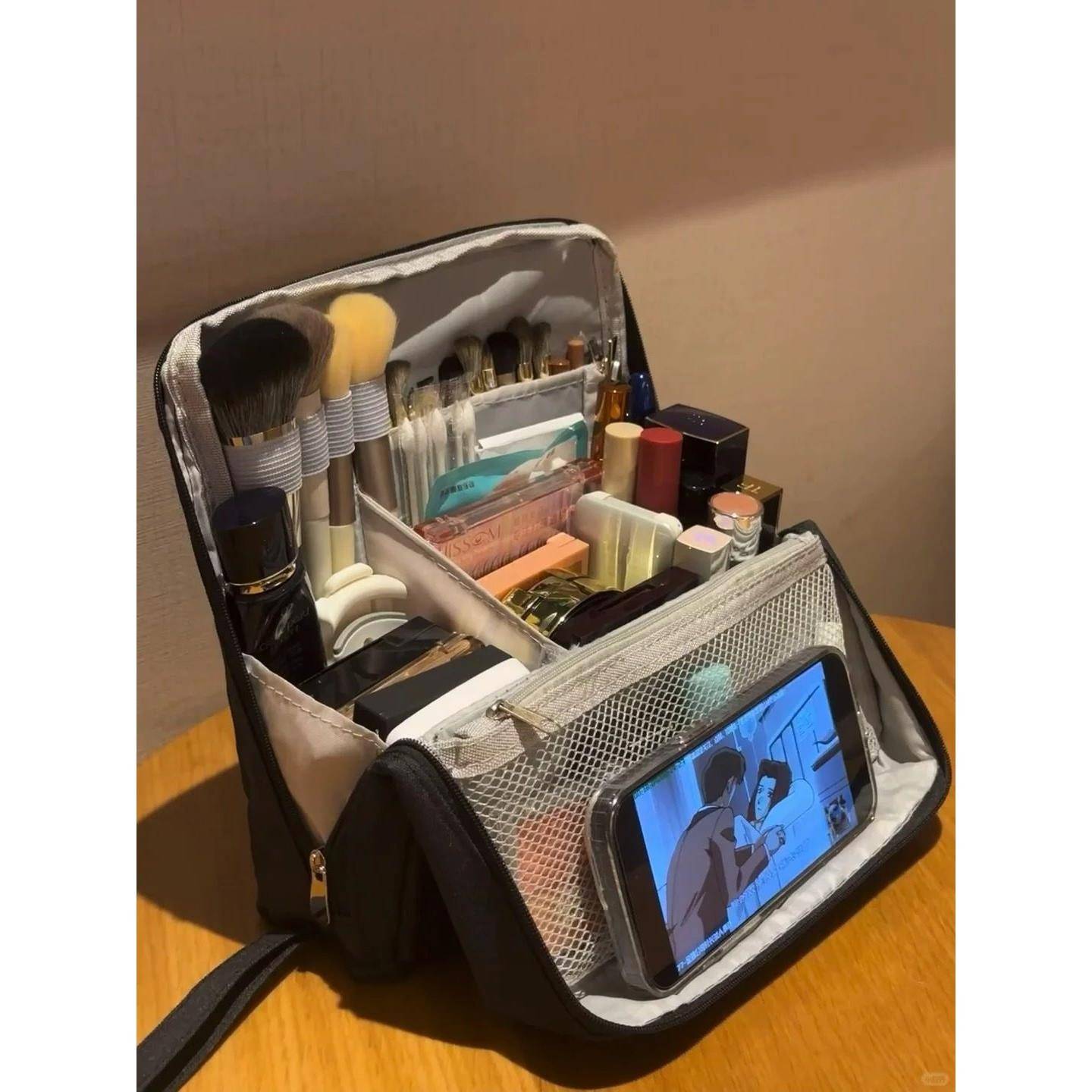 化妆品袋妇女的大容量揹包2025新在旅行化妆品和护肤产品储存袋背