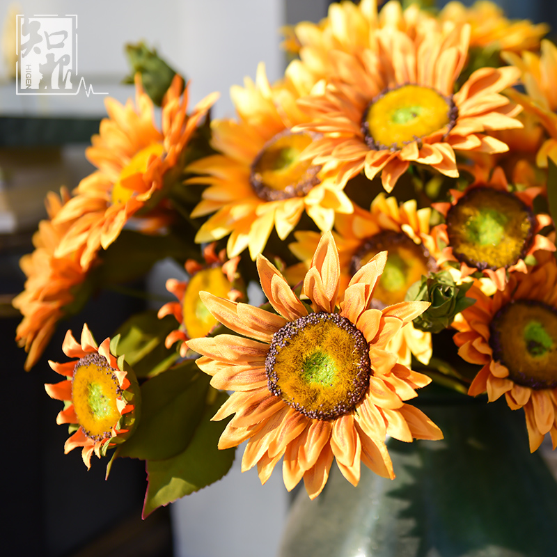 知根 假花13头油画向日葵仿真花束 室内绢花客厅装饰花家居摆设花图片