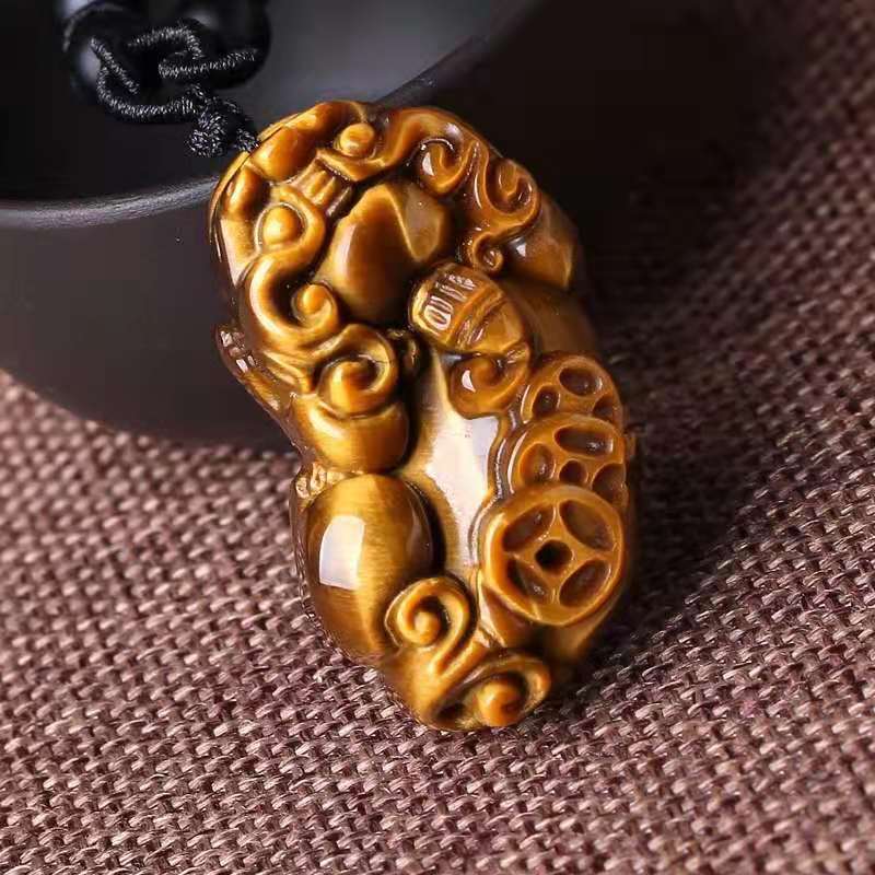 直销金黄虎眼石虎睛石貔貅吊坠