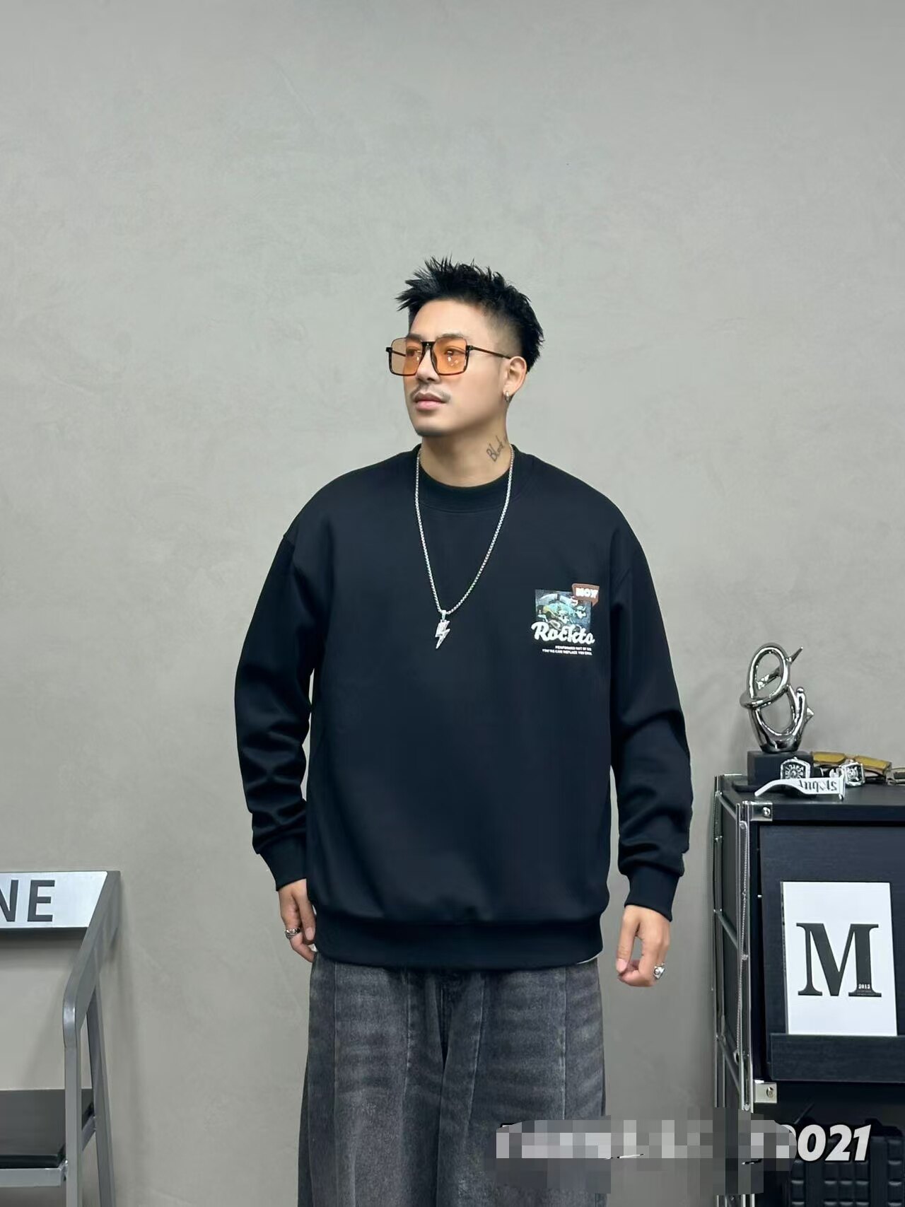 韩版潮流时尚秋季新圆领卫衣男士美式轻奢刺绣印花上衣帅气情侣衫