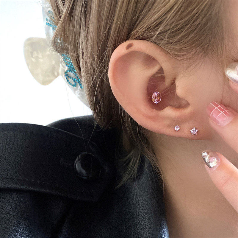 WYNNE&rsquo;S爆闪耳蜗钉基础款多色多尺寸锆石钛钢养耳洞睡觉免摘耳饰