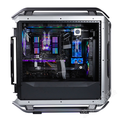 EKWB酷冷C700机箱硬管水冷