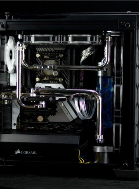 AEGIR X 海盗船570X分体式铜管进口EK Bitspower定制水冷主机