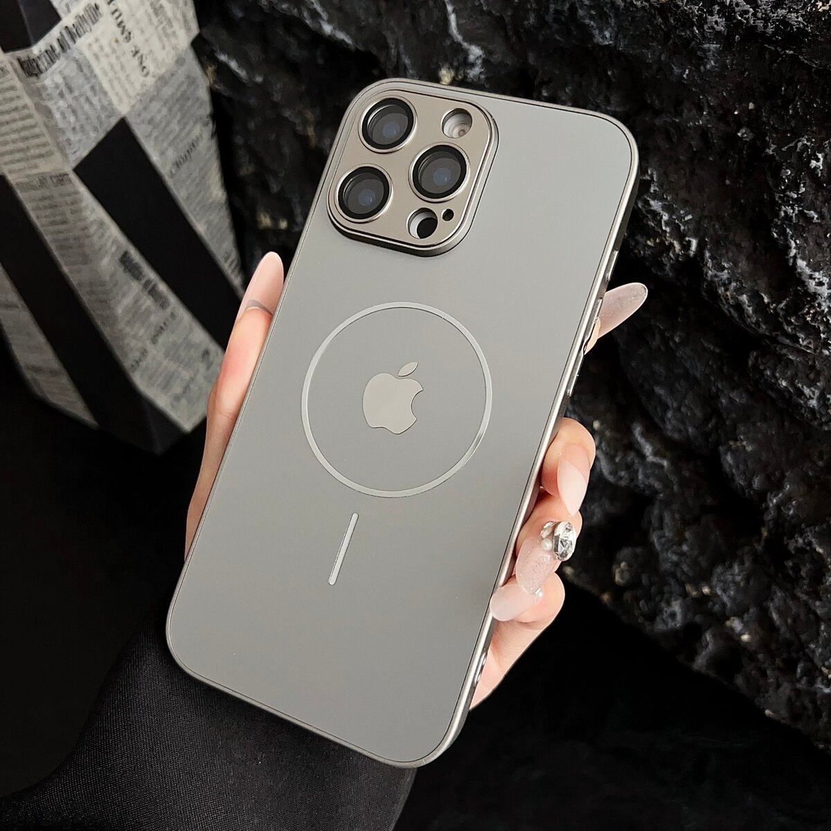 适用苹果17/16/15/14/13一体金属镜头猫眼细磁吸圈超薄肤感磨砂壳iPhone16promax手机壳