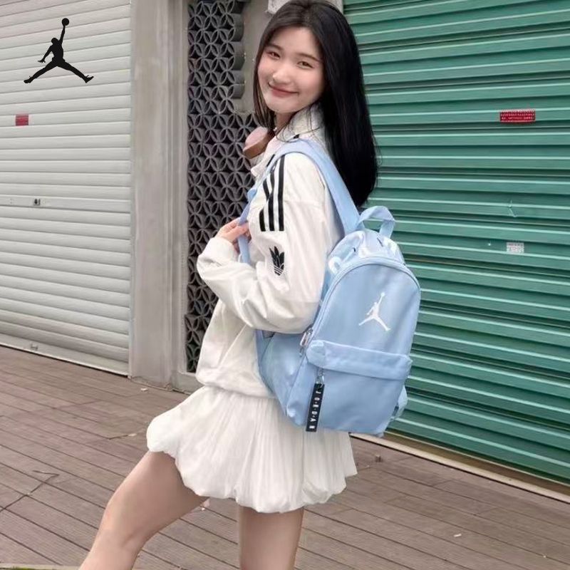 中学生双肩包书包男女童图片