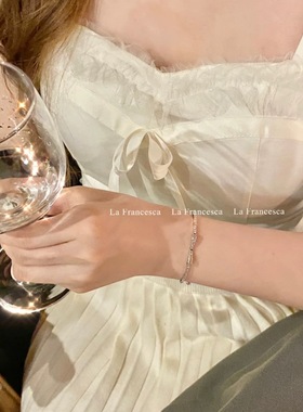 Chris 韩国简约Miu系千金重工满钻皓石蝴蝶结甜美可调节手链