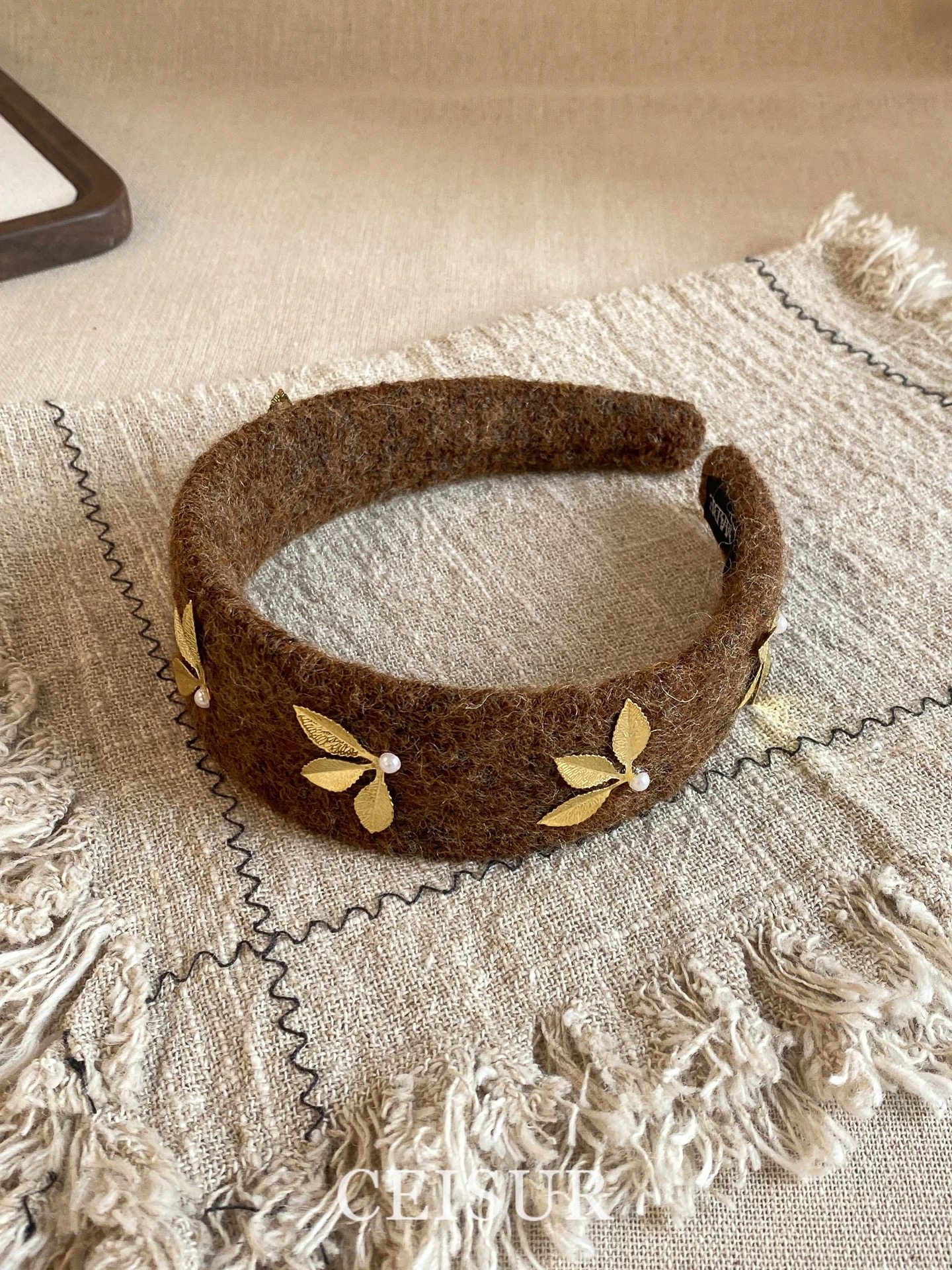 Chris 韩国复古美拉德毛呢宽边发箍百搭洋气高级感压发头箍发卡