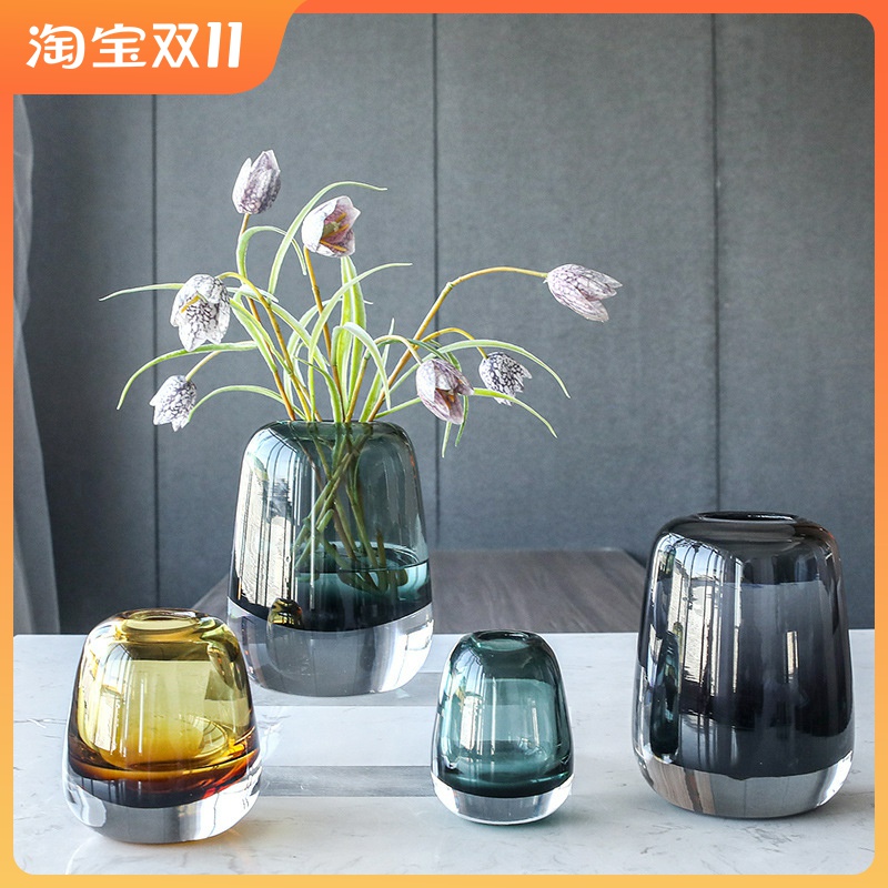 现代简约玻璃花瓶餐桌卧室装饰品