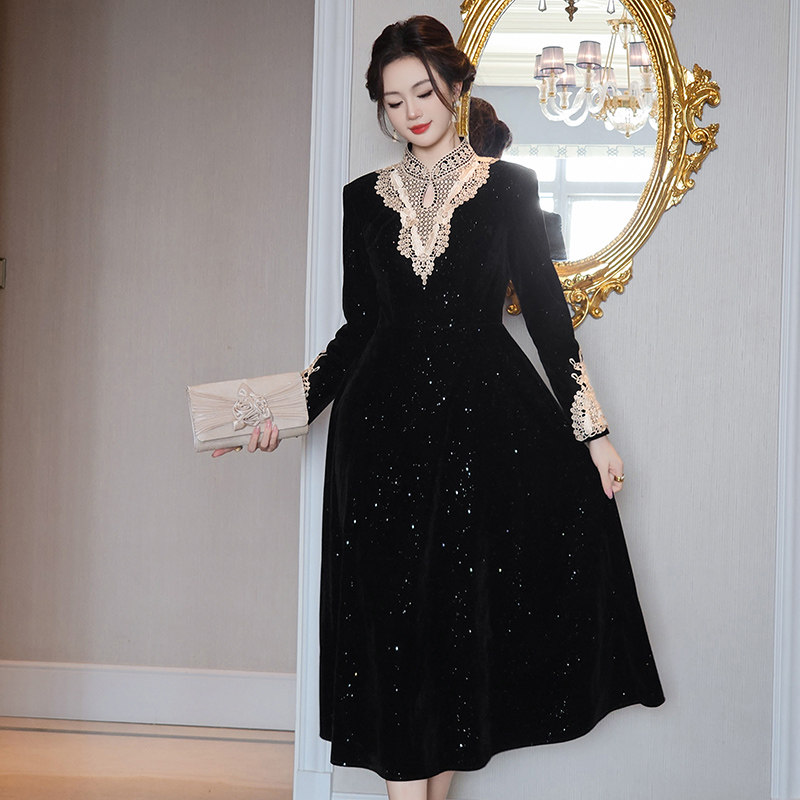 黑色丝绒长裙立领设计优雅晚礼服赫本优雅气质长款a字复古连衣裙