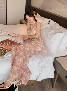 雪纺碎花哆嗦阔腿裤女粉色露肩