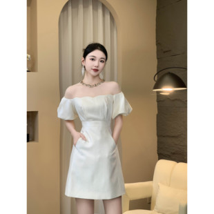 一字肩泡泡袖小个子a字短款连衣裙女装气质名媛高级感蕾丝小短裙