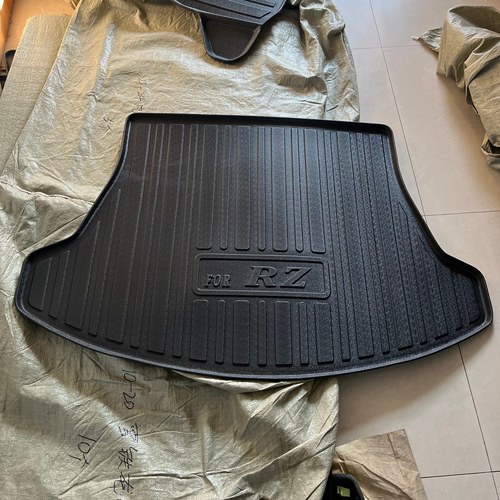 雷克萨斯RZ专用后备箱垫