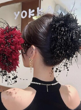 牡丹花流苏亮片抓夹女2025年新款高端后脑勺盘发鲨鱼夹子发卡头饰