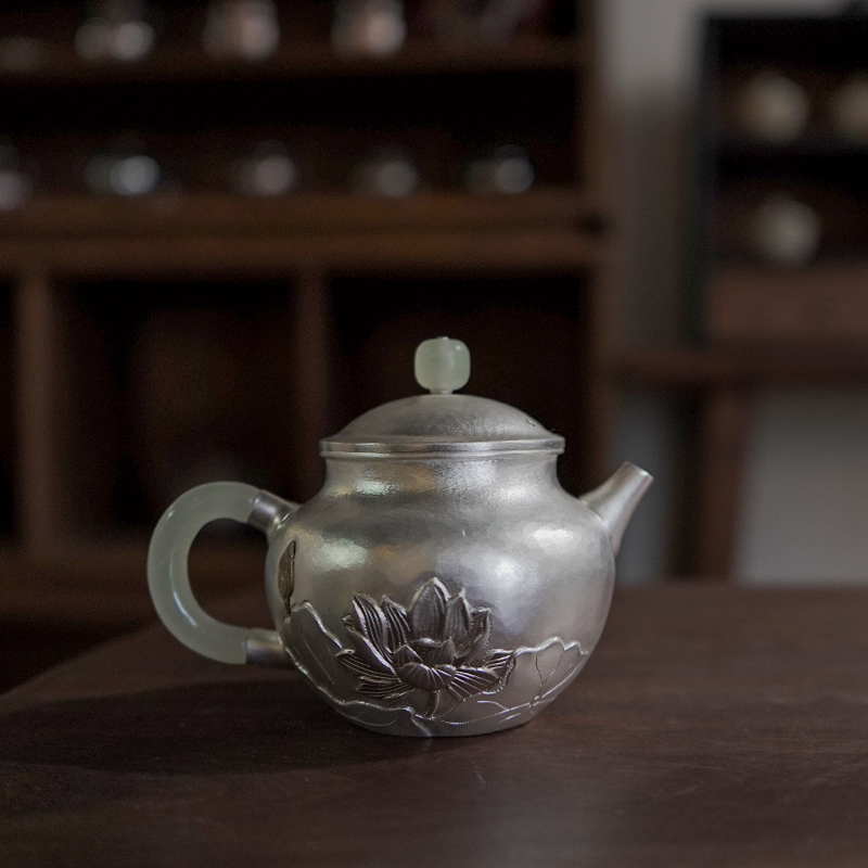 日式纯手工一张打錾刻芙蓉银壶