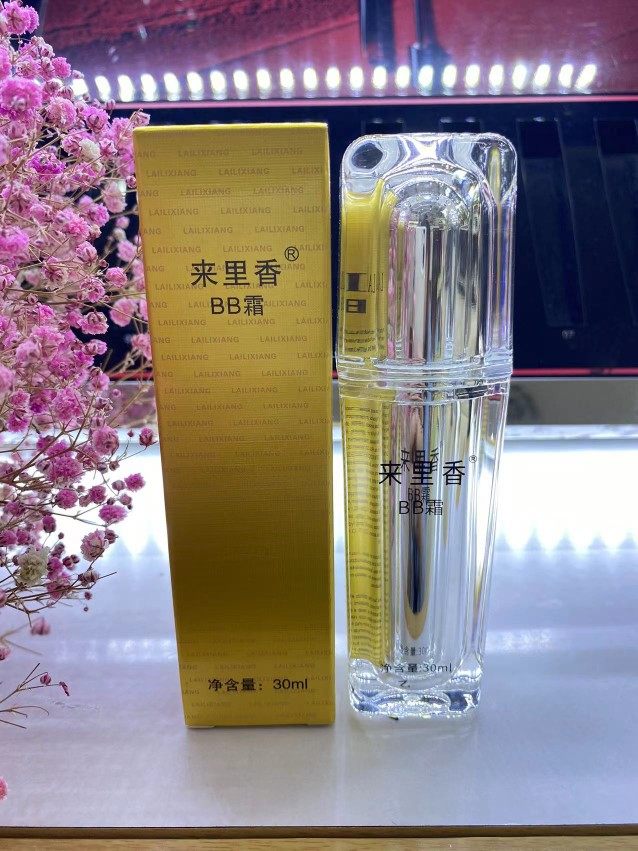 来里香不脱妆粉底液不卡粉