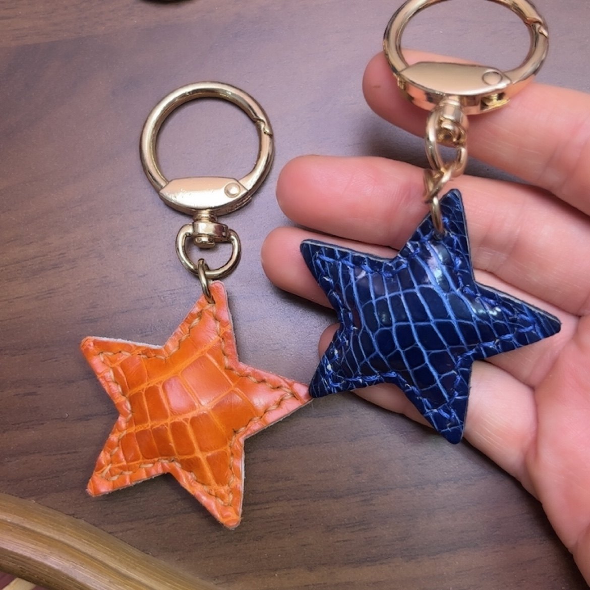 鳄鱼皮五角星钥匙扣挂件创意汽车钥匙圈包挂件可爱小礼品