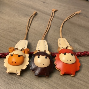 头层牛皮小羊钥匙扣仿真动物装饰品包包挂件男女生日礼物伴手绵羊