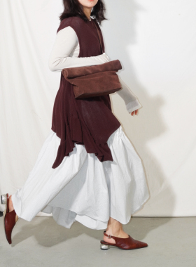 2026独立设计师品牌 卷卷包 意大利头层皮/麂皮绒面 斜跨单肩腰包