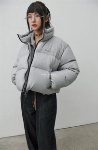 韩代潮牌matin kim23秋冬新款高领字母标志鸭绒短款羽绒服外套