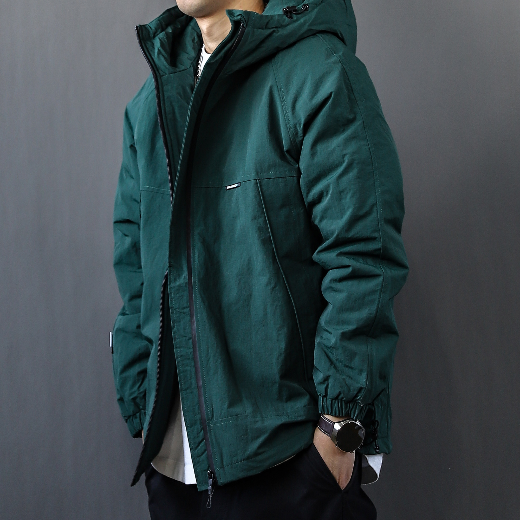 2024新款连帽冲锋衣男情侣外套登山服宽松加厚大码工装棉服棉衣男